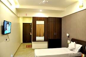 Hotel Gulmohar Pride
