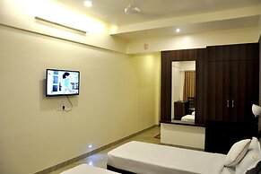 Hotel Gulmohar Pride