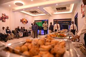 Hotel Gulmohar Pride