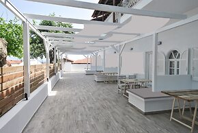 Imeres Studios & Apartments