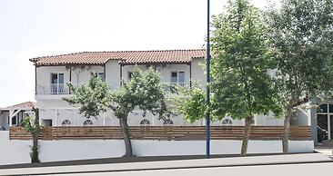 Imeres Studios & Apartments