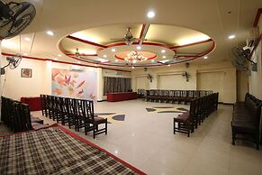 Motel Divine International