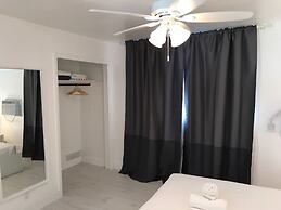 Hallandale Beach Apartments