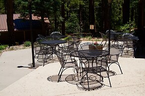 Pendaries Village Lodge