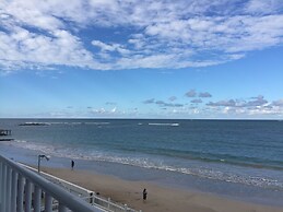 Beach Front  Amapola SeaSide Apt