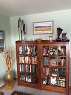 Two Bears Inn Bed & Breakfast