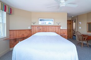Winstead Beach Resort