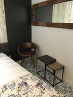 Royal Beach Hostel & Suites