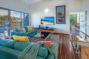 Casuarina Cove 16 Ocean View Deluxe Refurbished 3 Bedroom House Near M