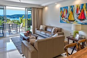 Poinciana 011 Deluxe 2 Bedroom Apartment Centrally Located With Golf B