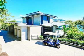 Villa 2 The Edge Oceanfront  Deluxe 4 Bedroom Near Marina With Golf Bu