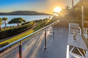 6 Yacht Club Oceanfront House On Marina  Deluxe 4 Bedroom With 2 Golf 