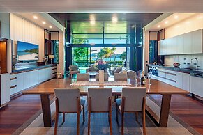 6 Yacht Club Oceanfront House On Marina  Deluxe 4 Bedroom With 2 Golf 