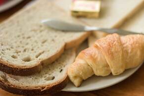 Whalecome Aonang Resort