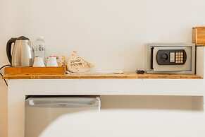 Whalecome Aonang Resort