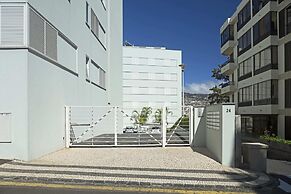 Jasmineiro II by An Island Apart