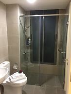 Teega Waterfront - Hello Kitty