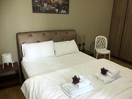 Teega Waterfront - Hello Kitty