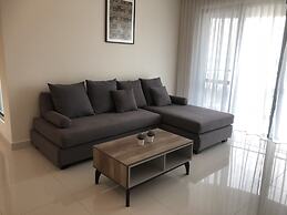 Teega Waterfront - Hello Kitty