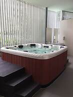 Teega Waterfront - Hello Kitty