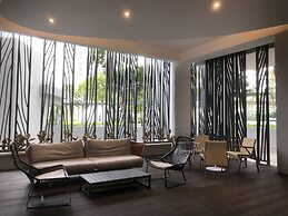 Teega Waterfront - Hello Kitty