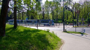 City of the Kings Green Silence Apartment