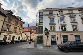 City of the Kings City Point Apartments