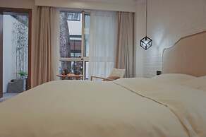 Suzhou Cloud Art Inn