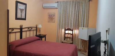 Hostal Rural Las Lomas