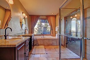 Big View Lodge 4 Bedroom Home