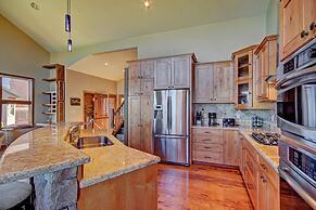 Big View Lodge 4 Bedroom Home