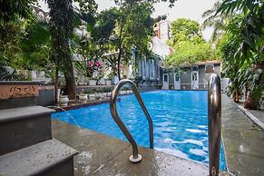 Hotel Raj Palace By Howard