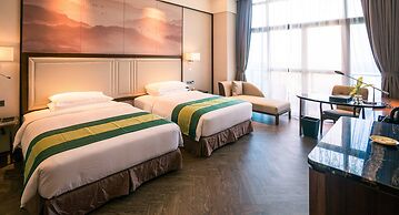 Forest City Golf Hotel