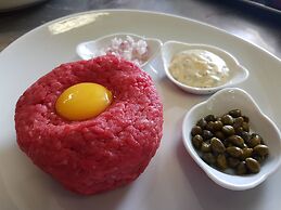 Le Ranch des Lacs, Hôtel Restaurant à Augne