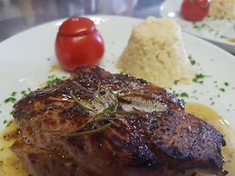 Le Ranch des Lacs, Hôtel Restaurant à Augne