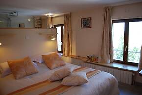 Le Ranch des Lacs, Hôtel Restaurant à Augne