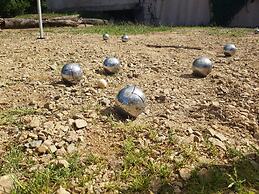 Le Ranch des Lacs, Hôtel Restaurant à Augne