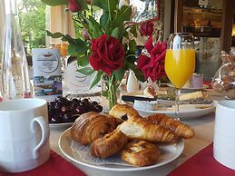 Le Ranch des Lacs, Hôtel Restaurant à Augne