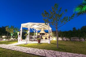 Fontana Holiday Home