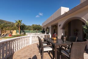 Fontana Holiday Home