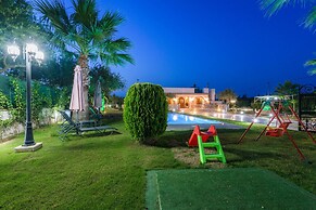 Fontana Holiday Home