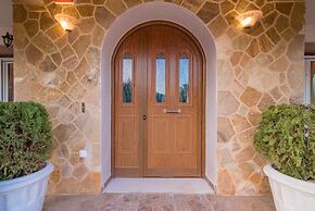 Fontana Holiday Home