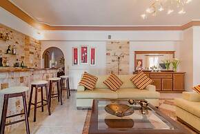 Fontana Holiday Home