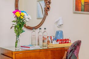 Muthu Fort William Hotel