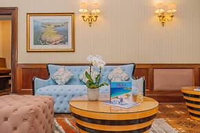 Muthu Fort William Hotel