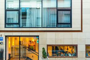 Hotel Apolonia