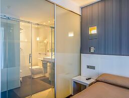 Hotel Apolonia