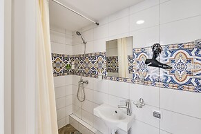 Sokroma Globus Aparts