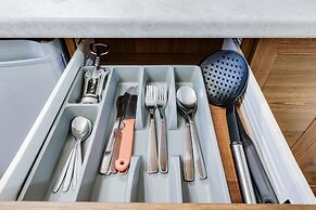 Sokroma Globus Aparts