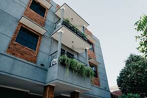 Tuju Abuserin Syariah